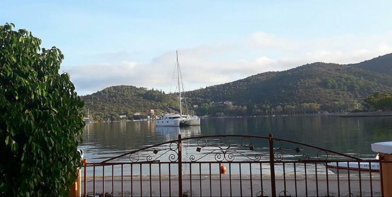 Korona Apartments Βαθύ Εξωτερικό φωτογραφία